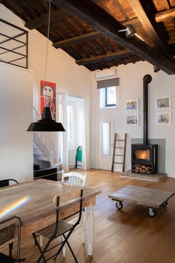 شقة Loft Nel Borgo براتشيانو المظهر الخارجي الصورة